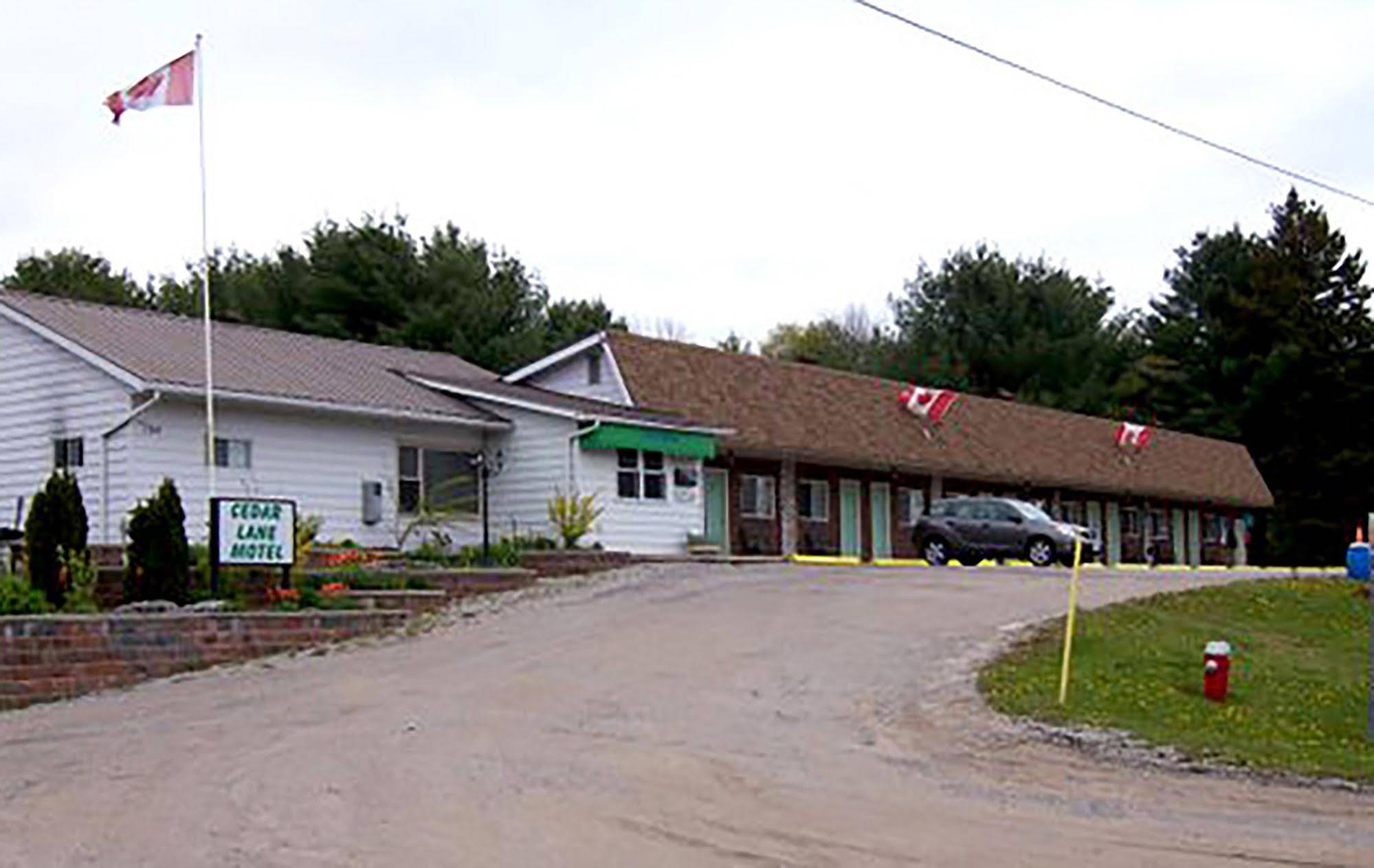Cedar Lane Motel