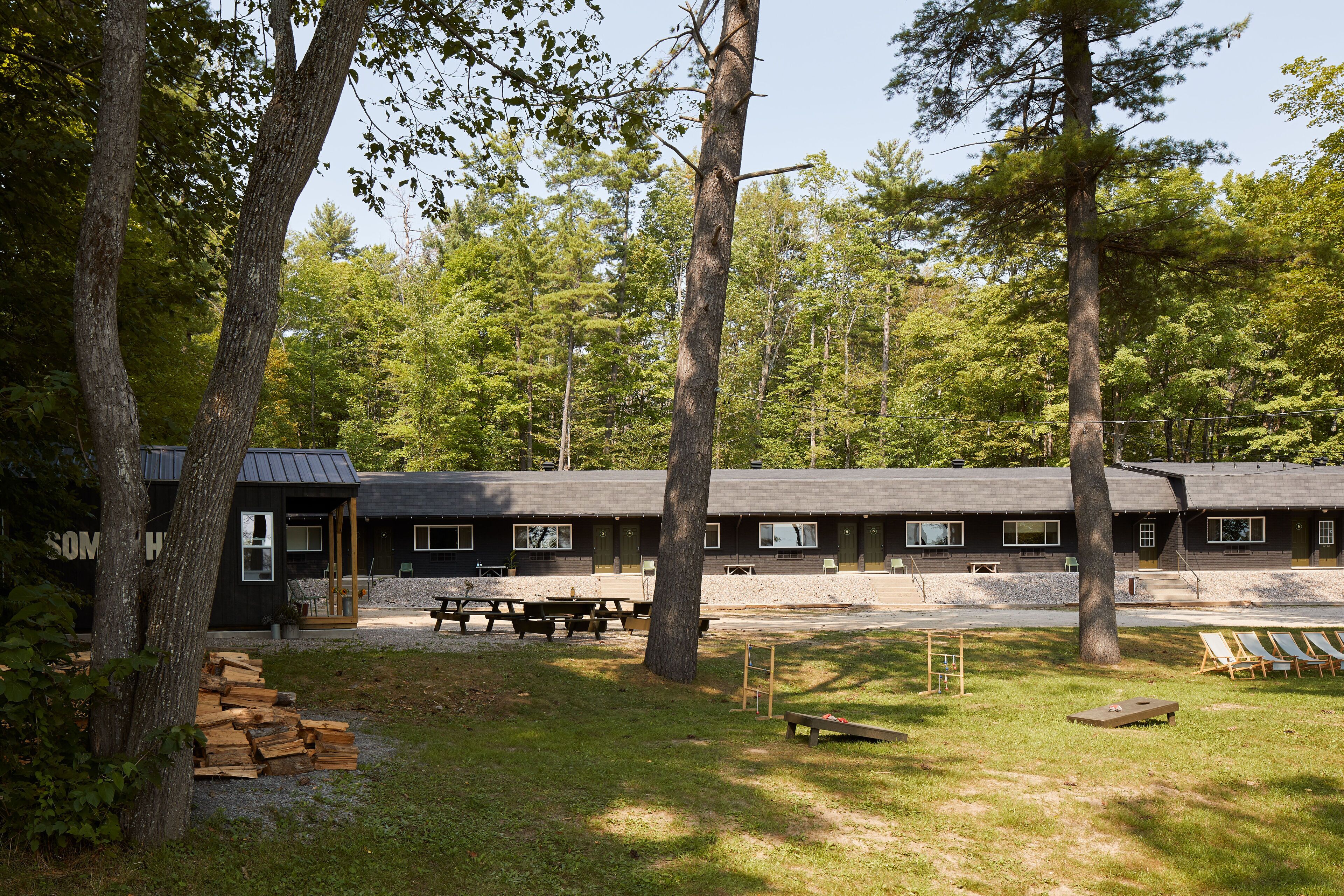 Somewhere Inn Calabogie