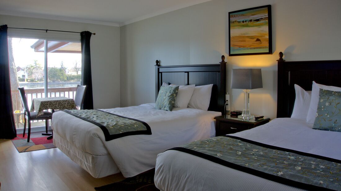 The Waters Edge Inn