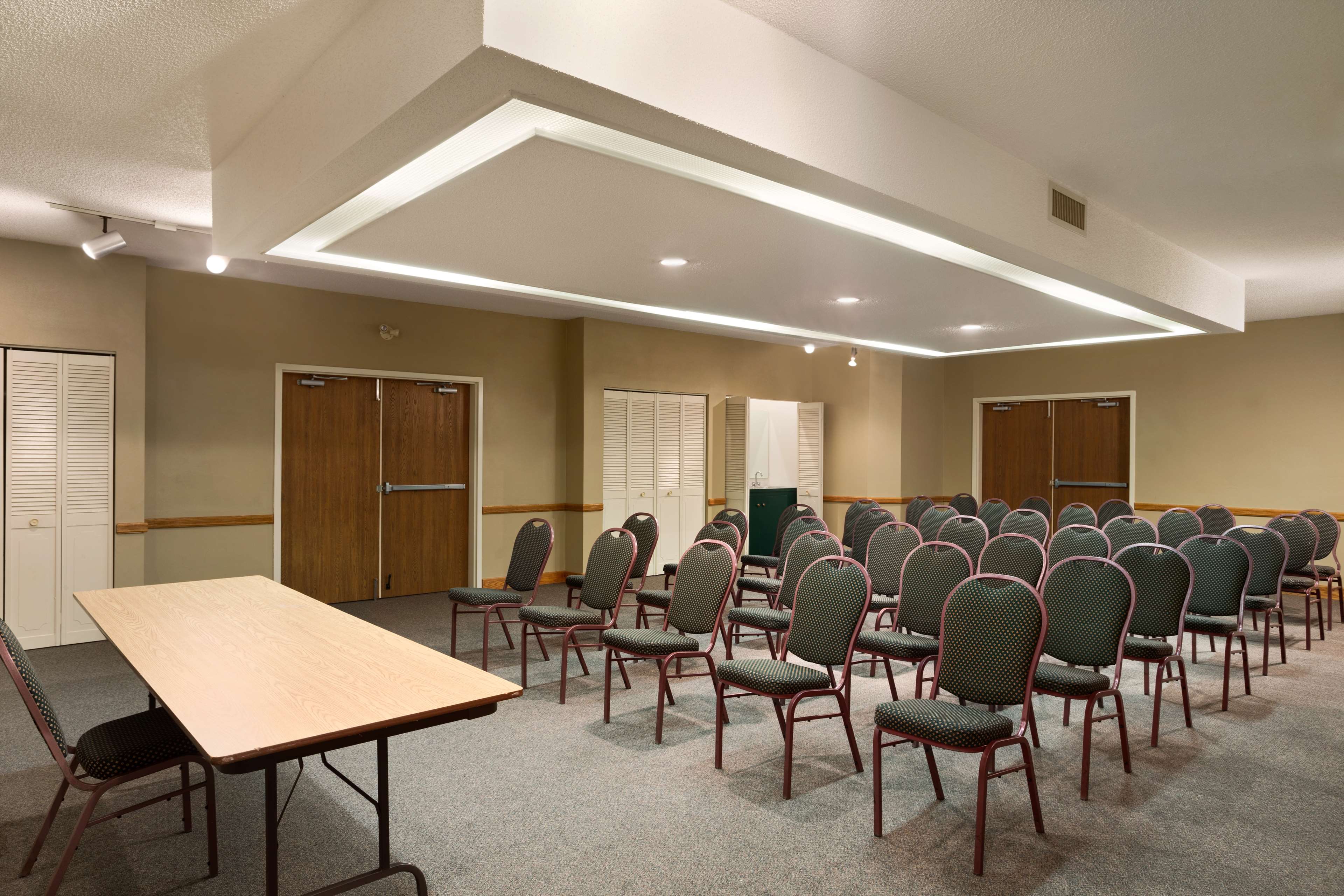 Travelodge by Wyndham Chatham