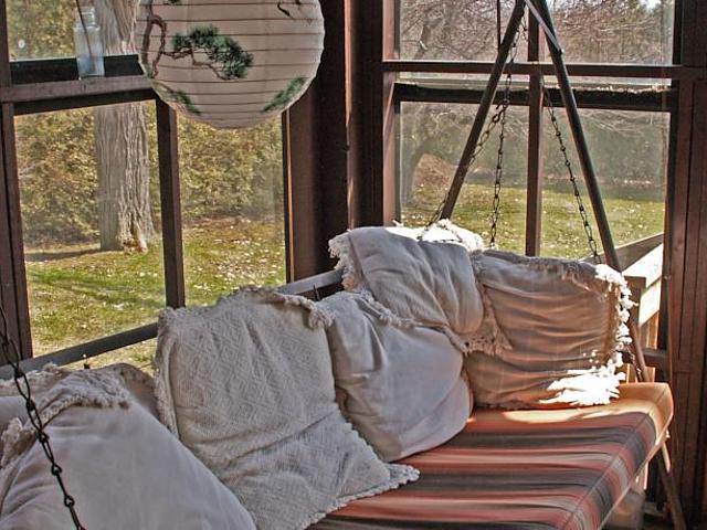By The Pond Bed And Breakfast