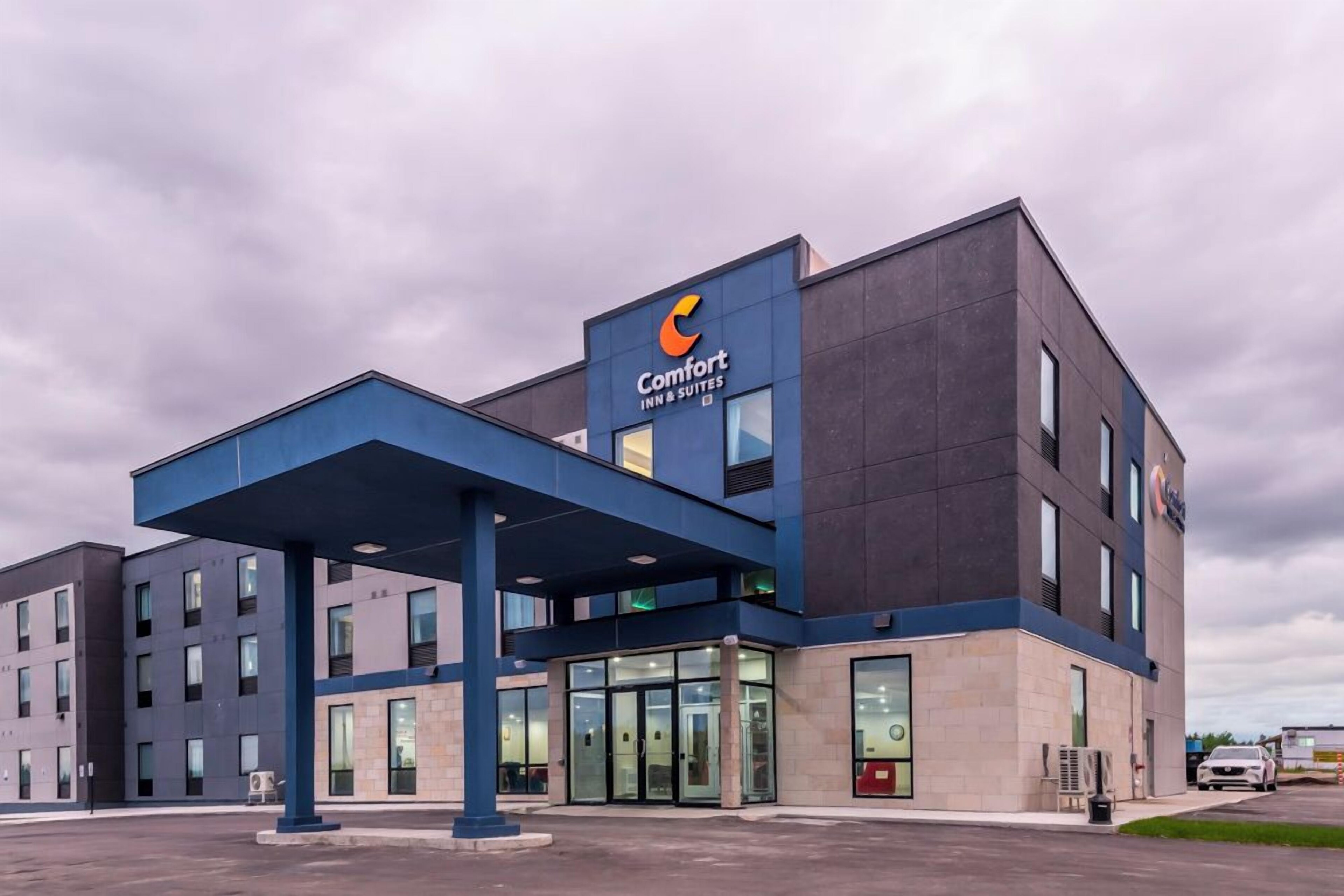 Comfort Inn & Suites
