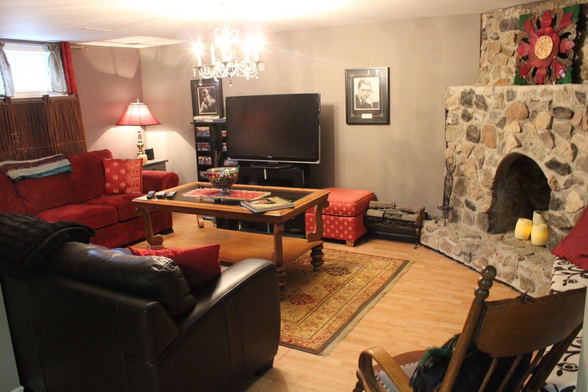 The Findlay House