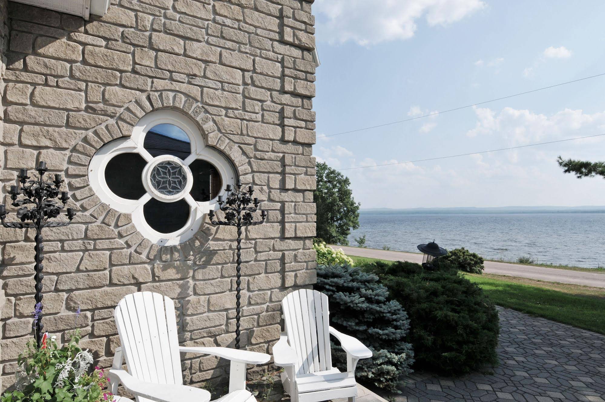 Greystone on Golden Lake