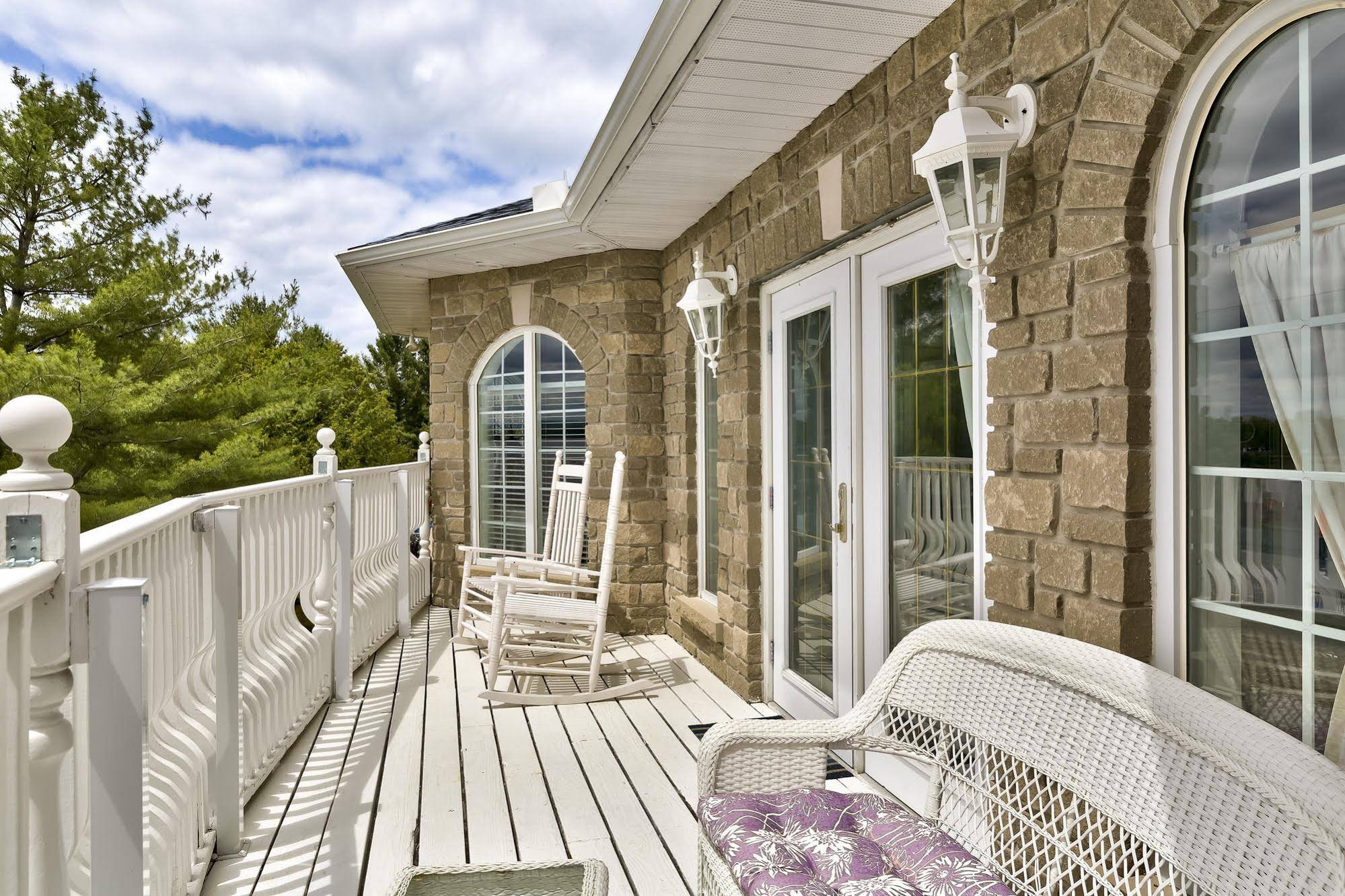 Greystone on Golden Lake