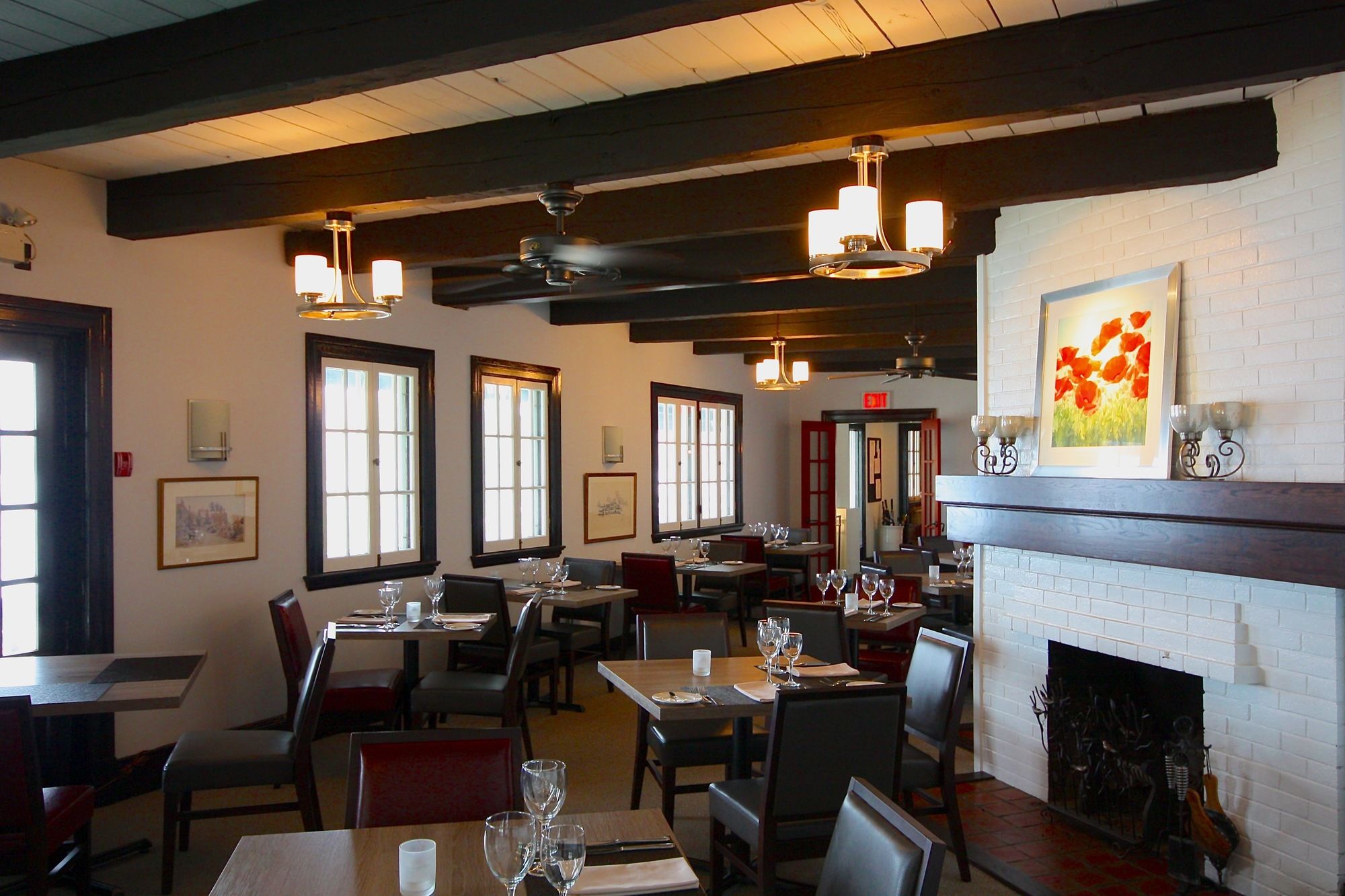 Sir Sam's Inn