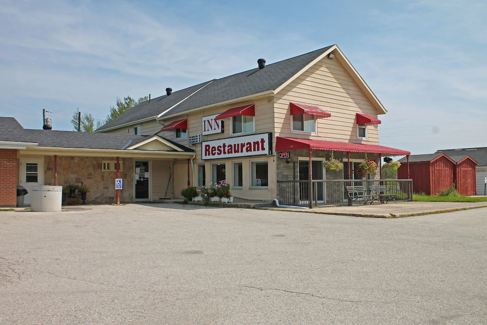Leelas Villa Inn
