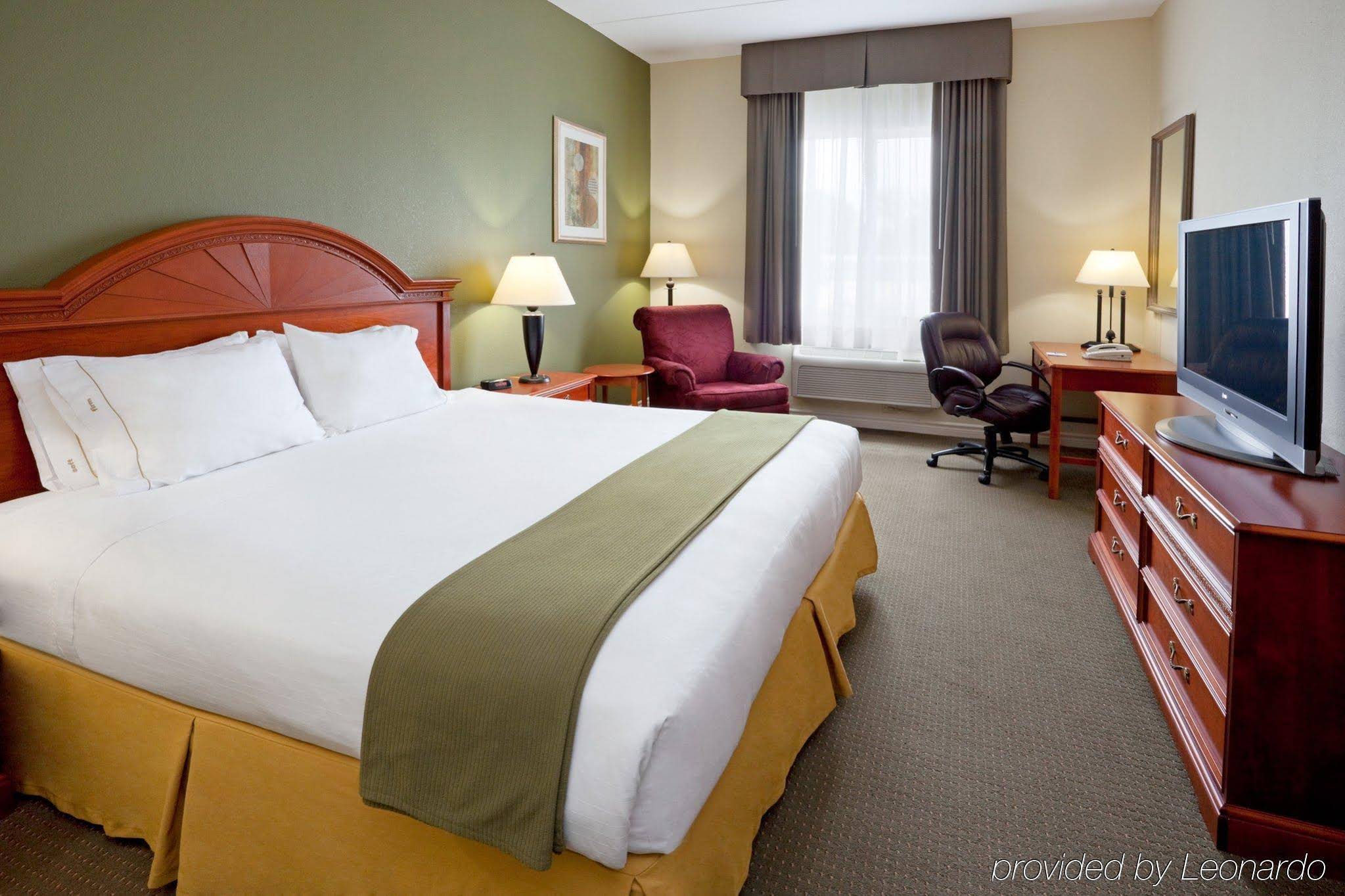 Holiday Inn Express & Suites 1000 Islands - Gananoque