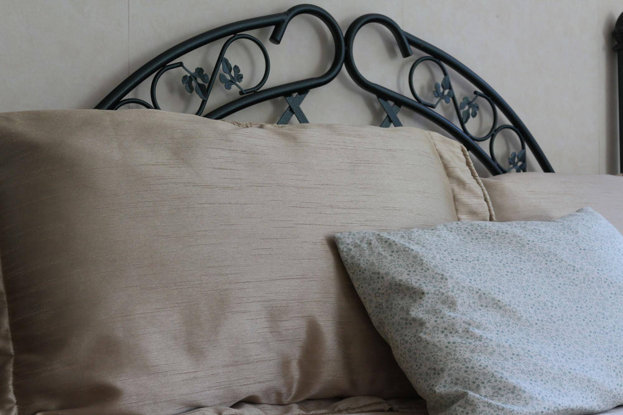 Sleepy Hollow Bed And Breakfast Gananoque