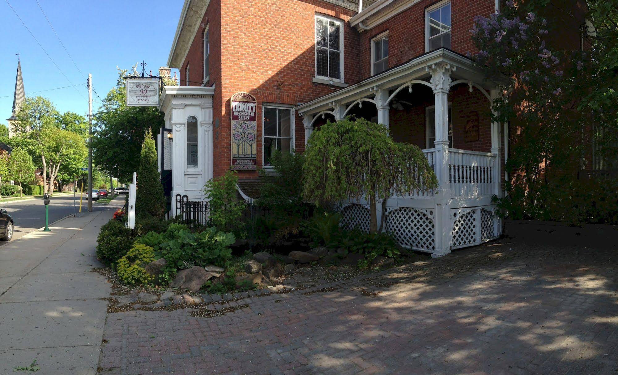 Trinity House Inn
