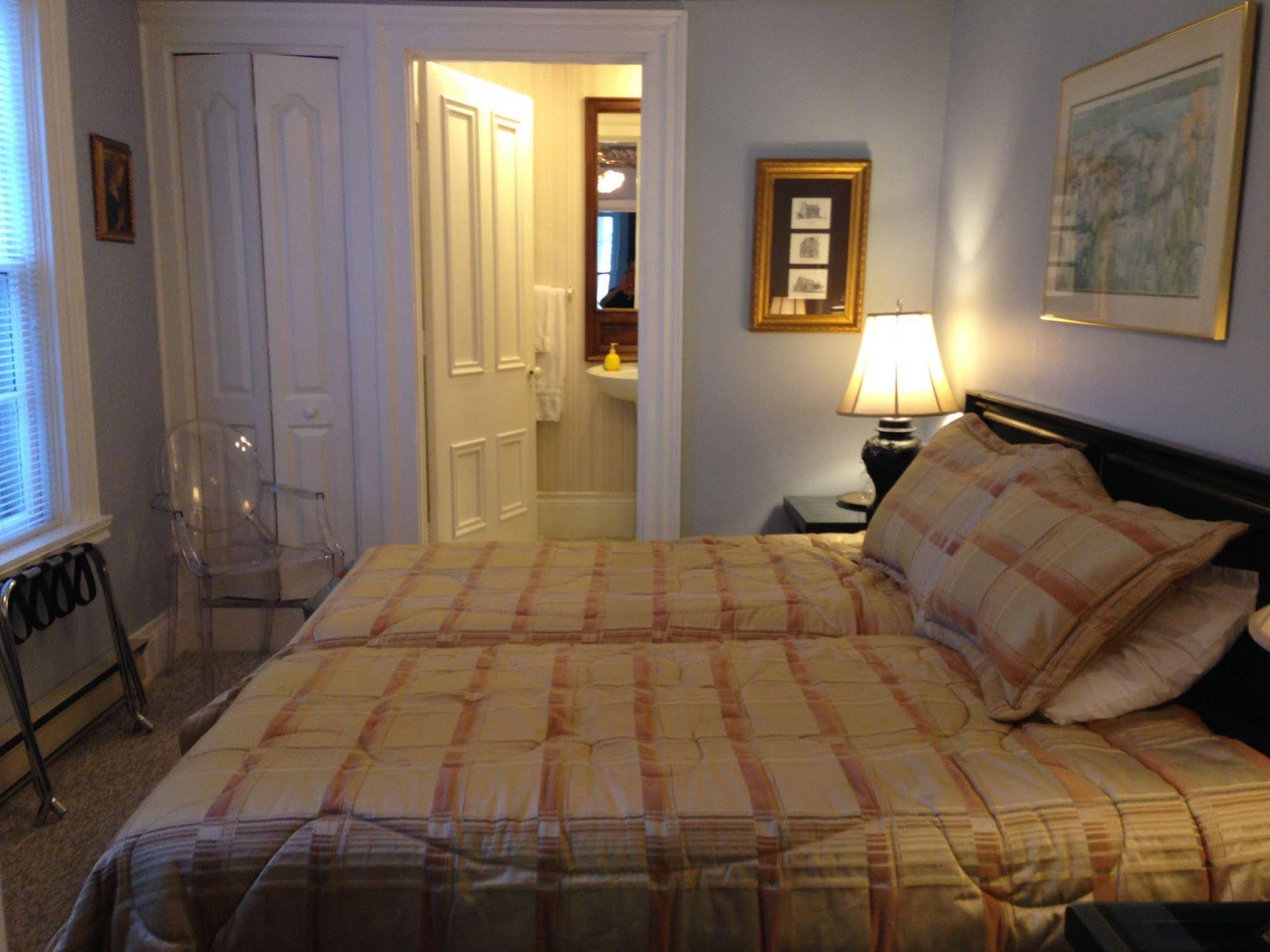 Trinity House Inn