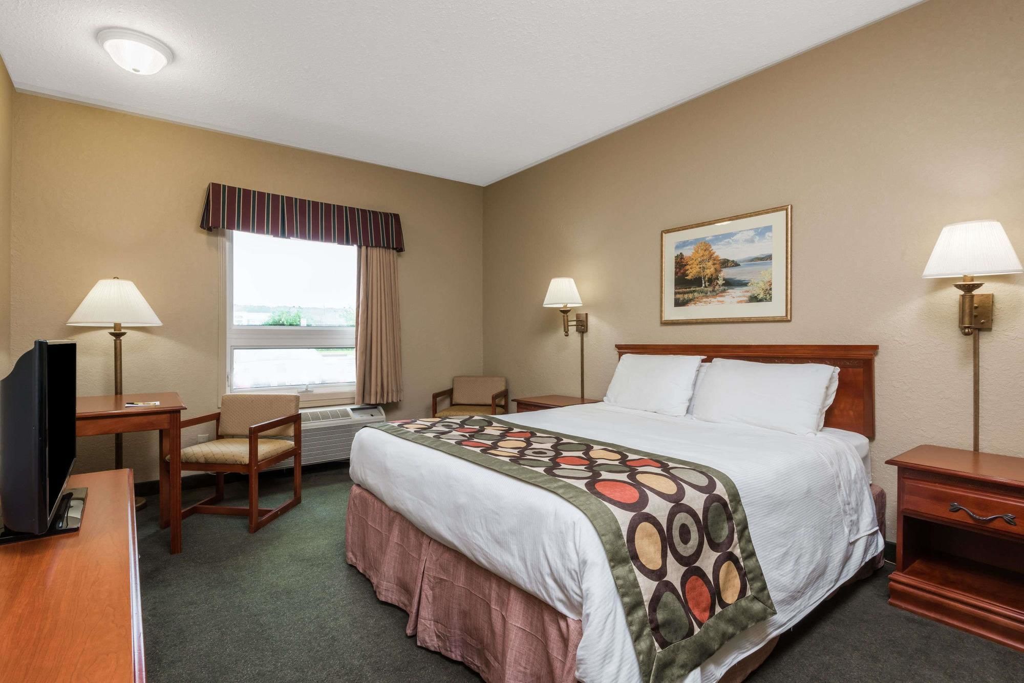 Quality Inn & Suites Grimsby