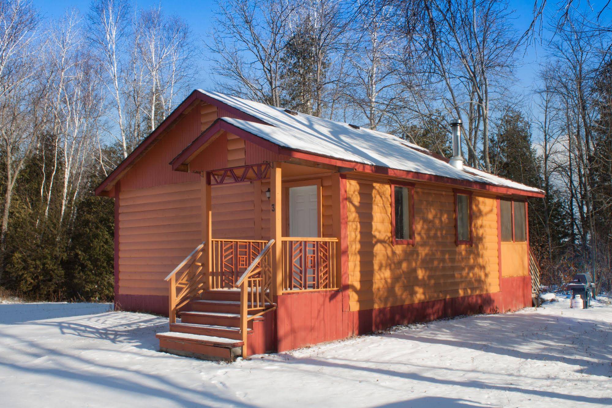 Goldenville cottage resort