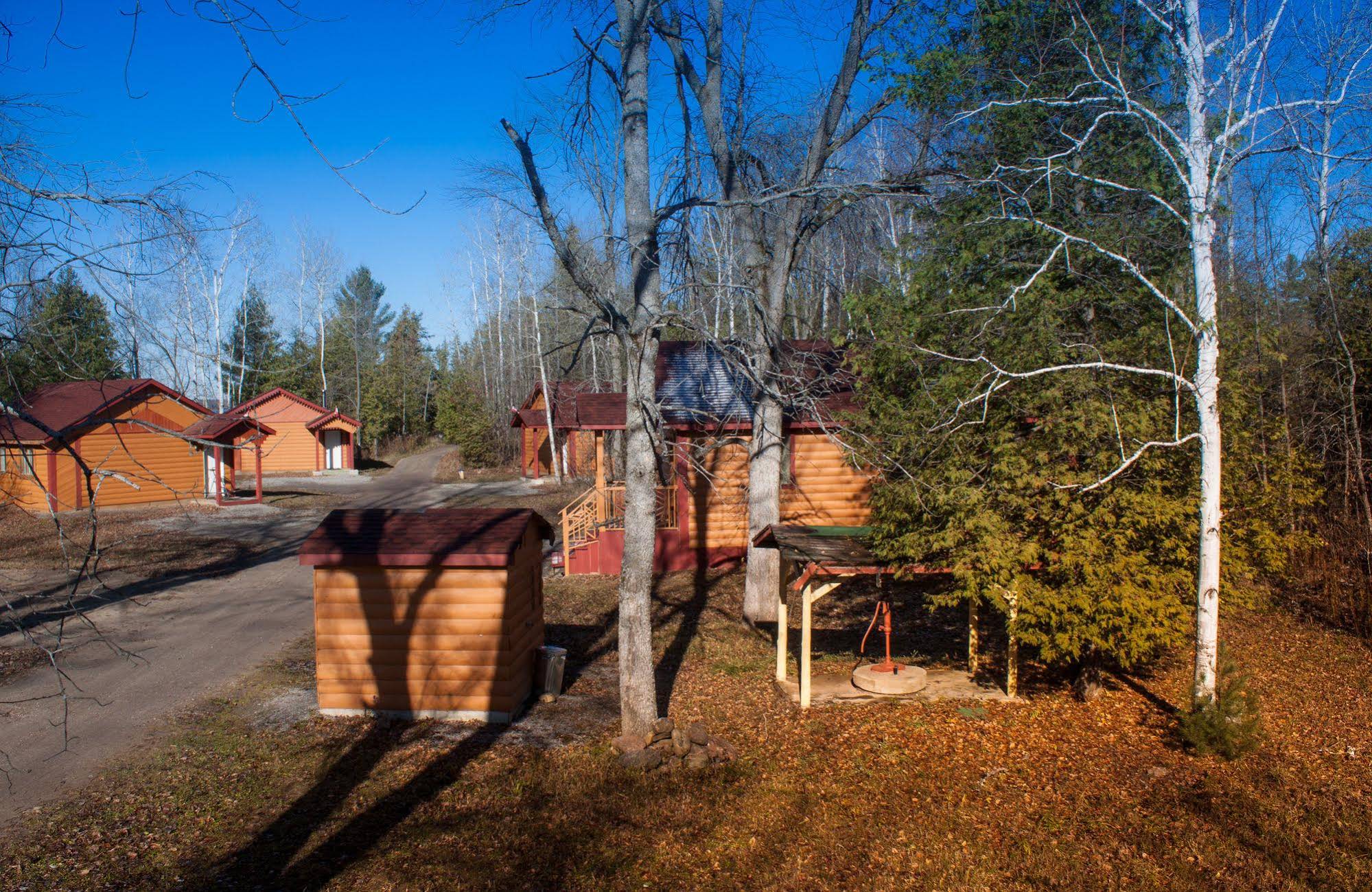Goldenville cottage resort