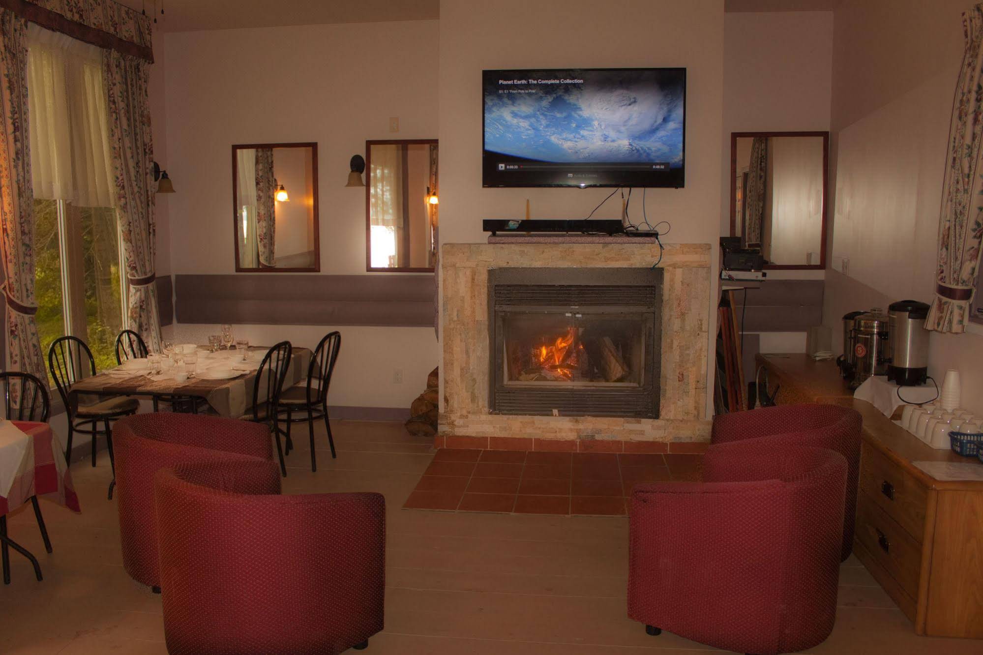 Goldenville cottage resort