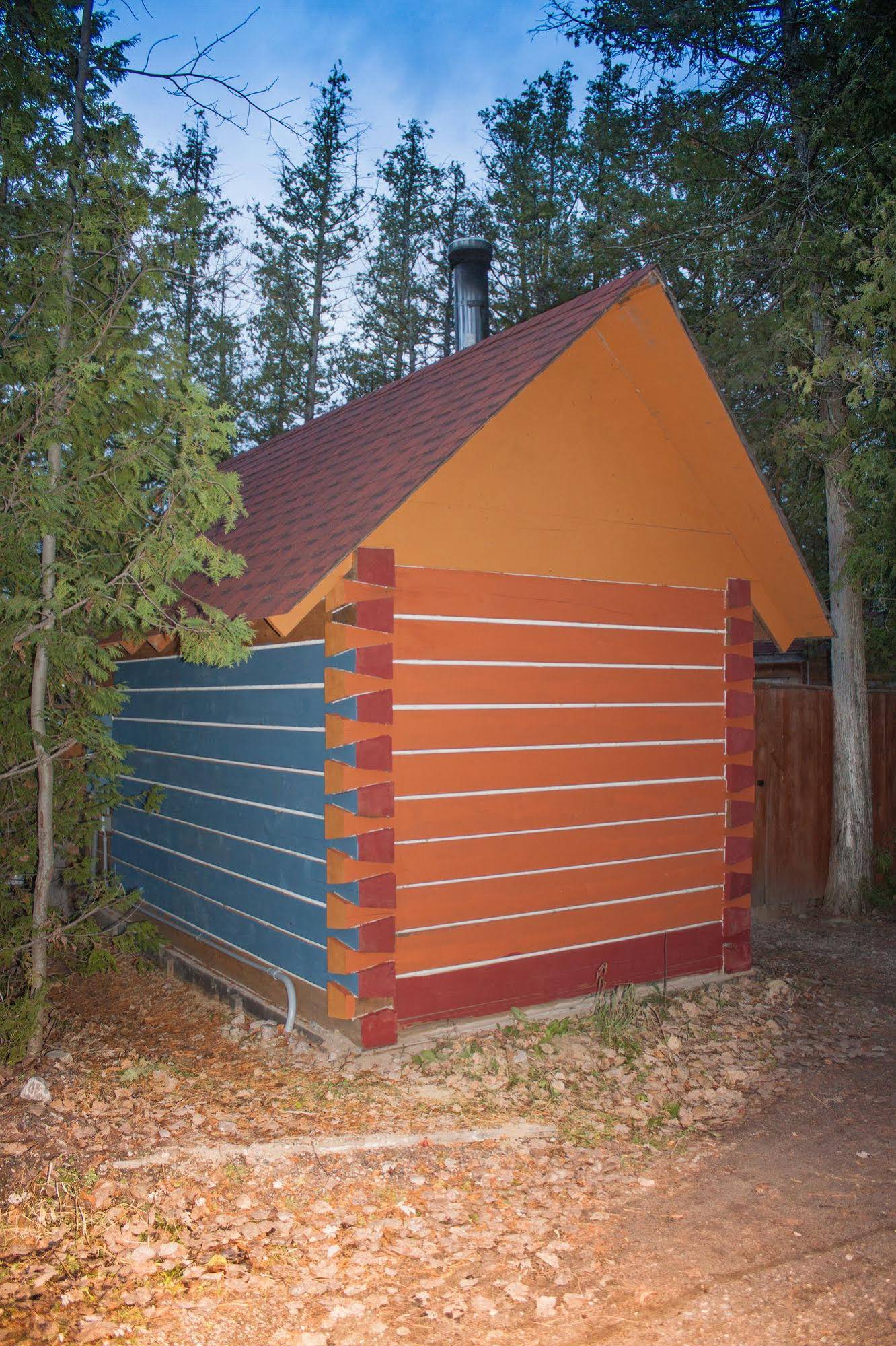 Goldenville cottage resort