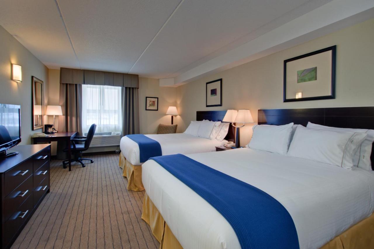 Comfort Inn & Suites