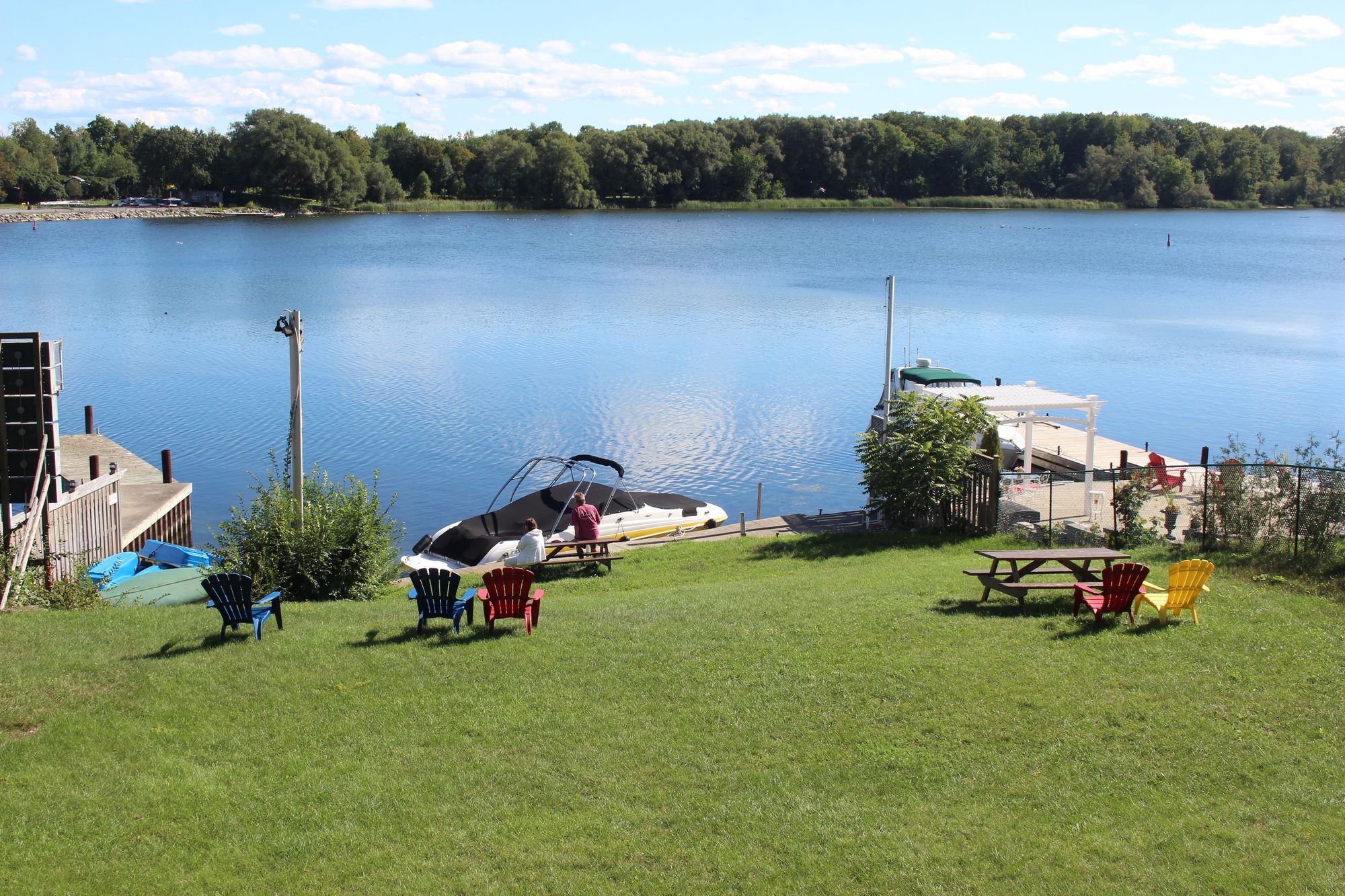 Bayside Inn & Waterfront Suites