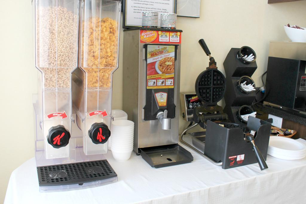 Econo Lodge City Centre Kingston
