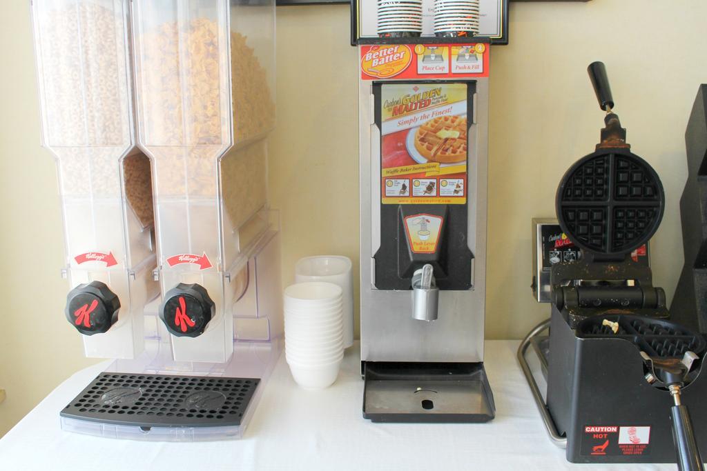 Econo Lodge City Centre Kingston