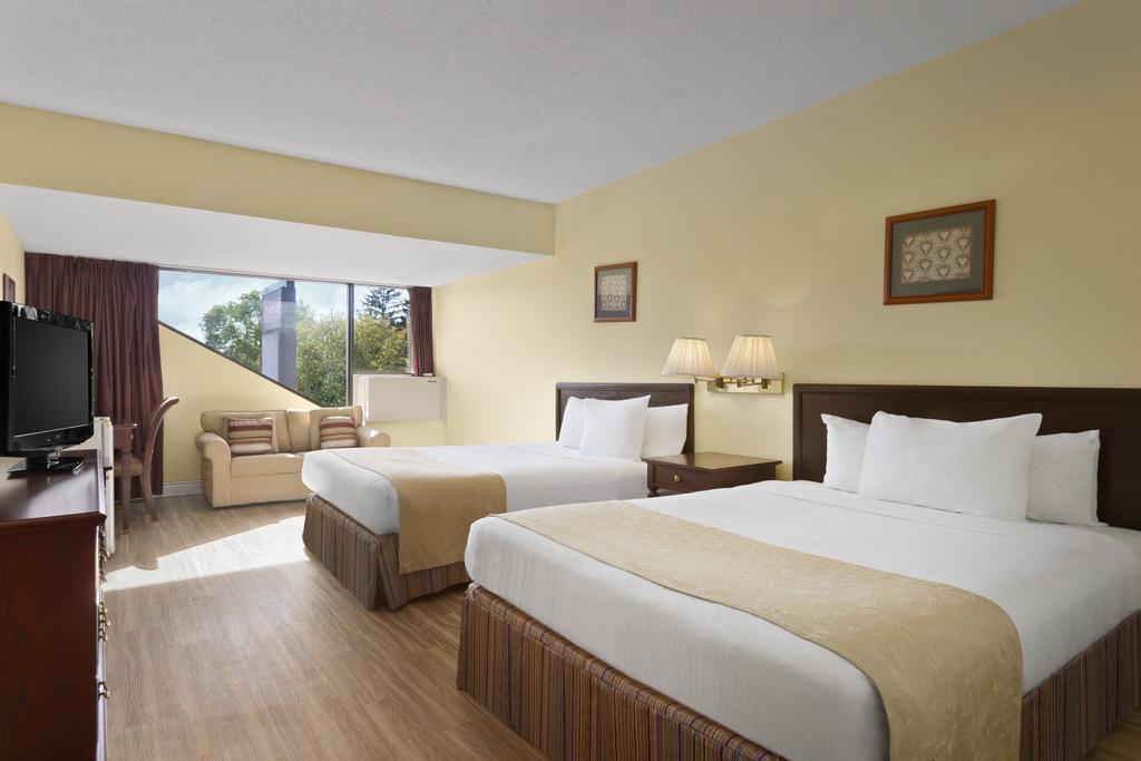 Strata Hotel