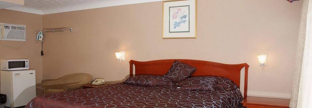 Fairway Inn And Suites