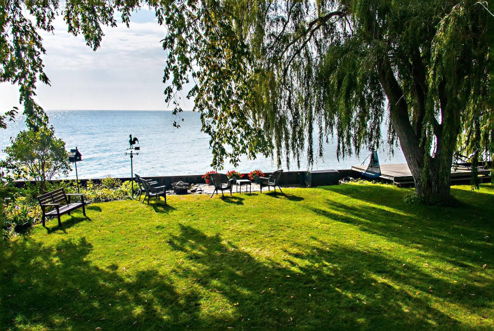 Point Pelee Lakeshore B&B