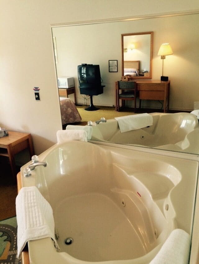 Town N Country Motor Inn