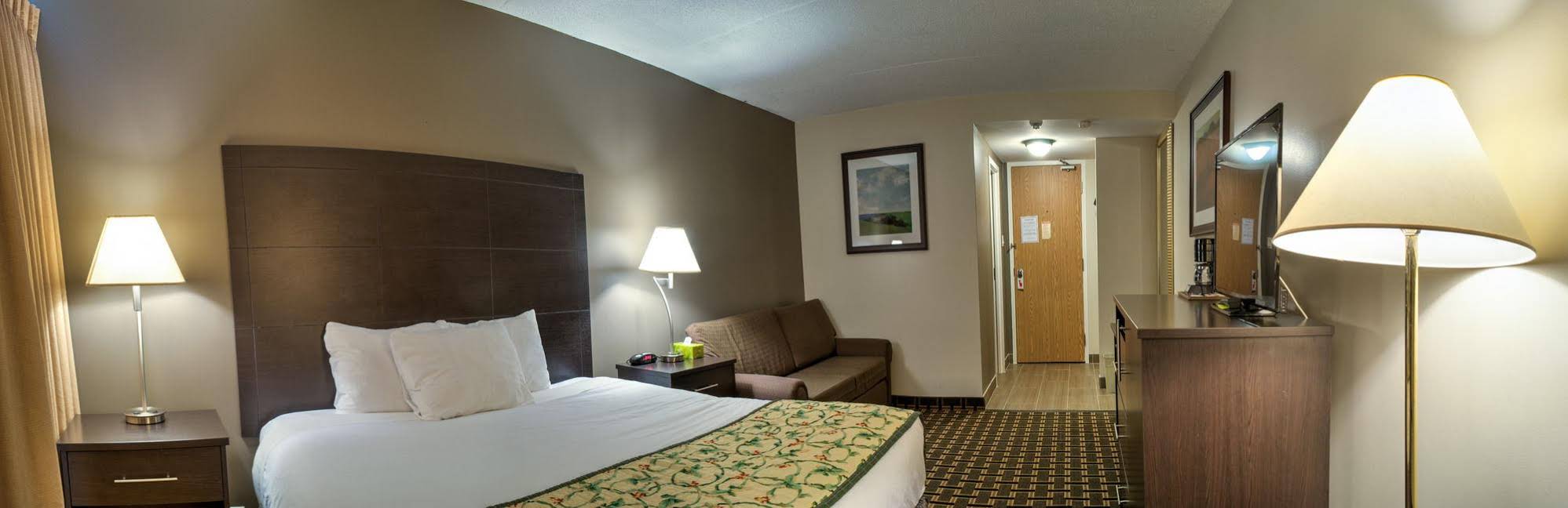 Ramada by Wyndham Lindsay
