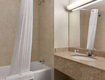 Days Inn by Wyndham London