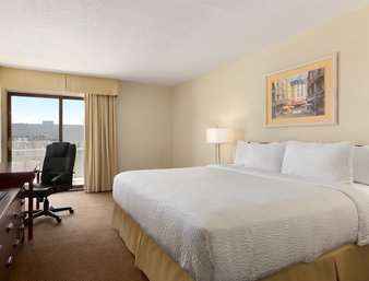 Days Inn by Wyndham London