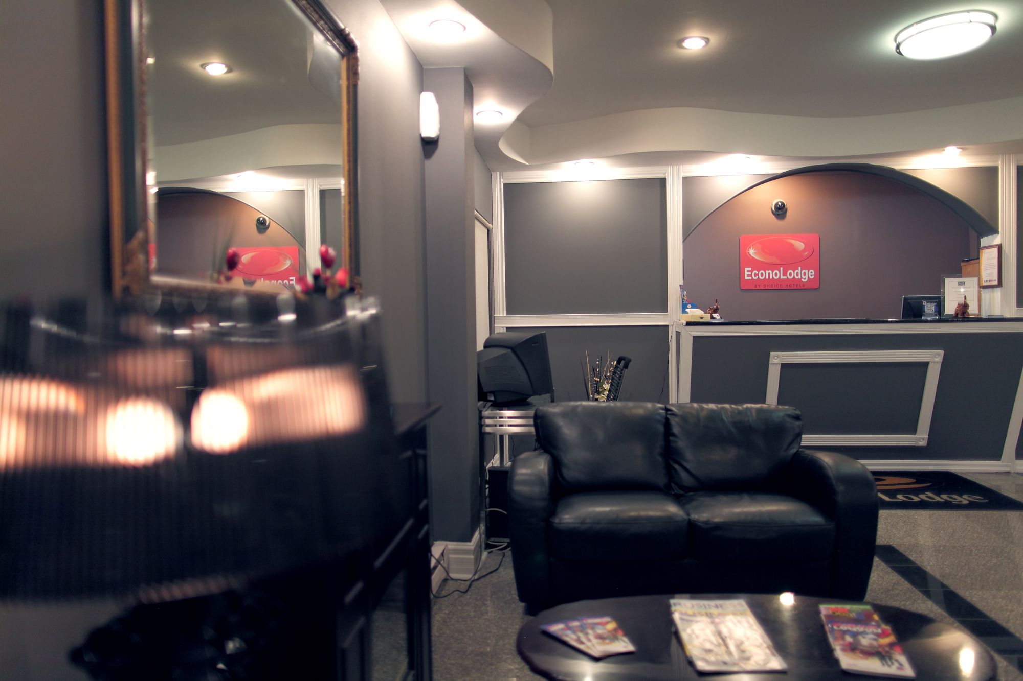 Econo Lodge London