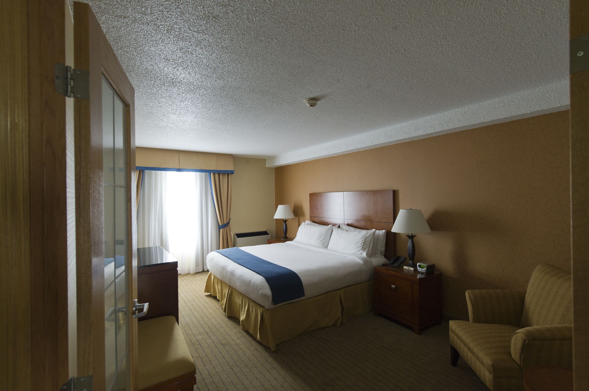 Sandman Hotel & Suites London Downtown