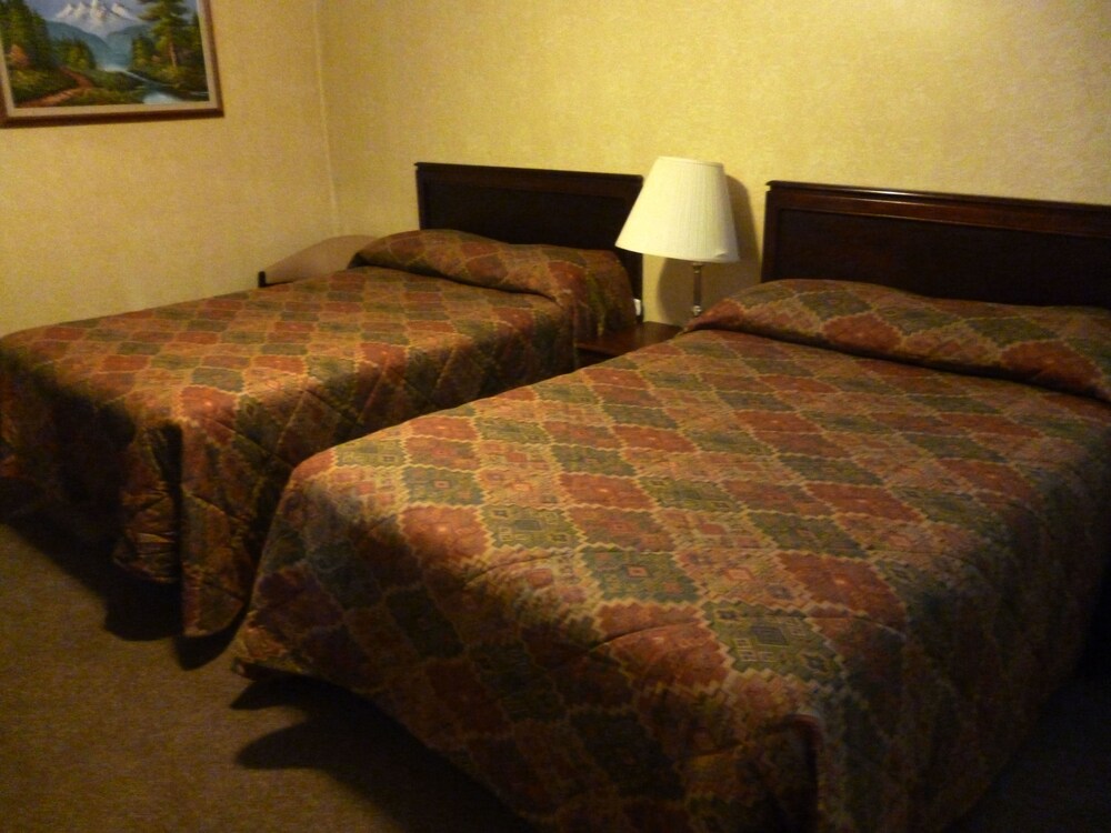 Maple Glen Motel