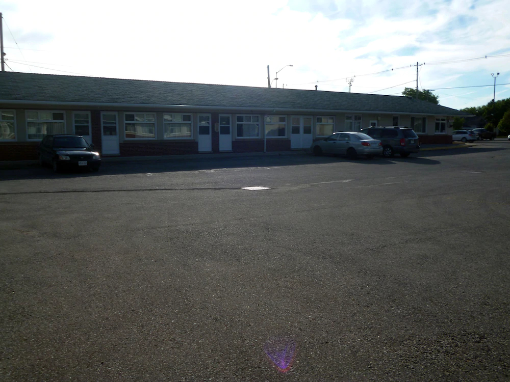 Maple Glen Motel