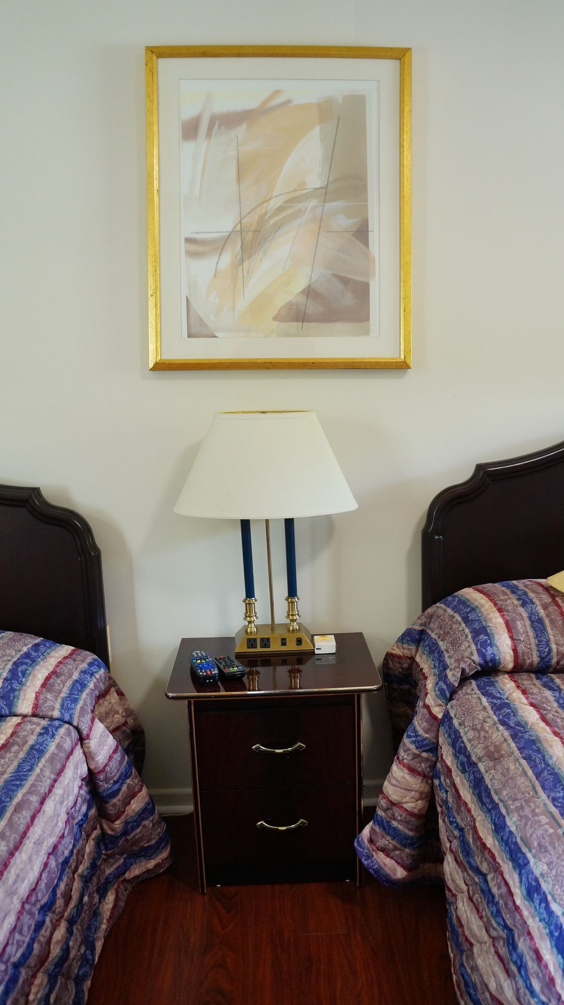 Colonial Inn Motel