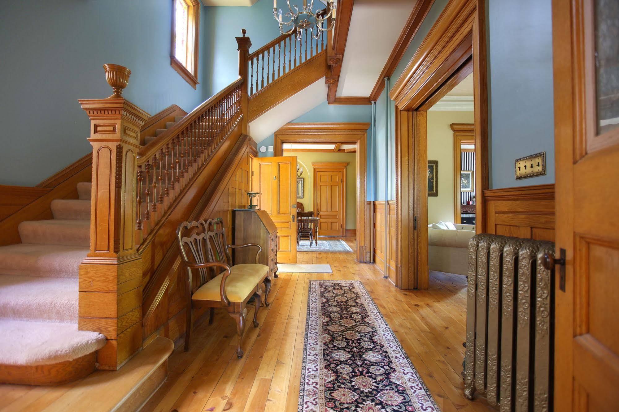 Markdale Manor Bed & Breakfast