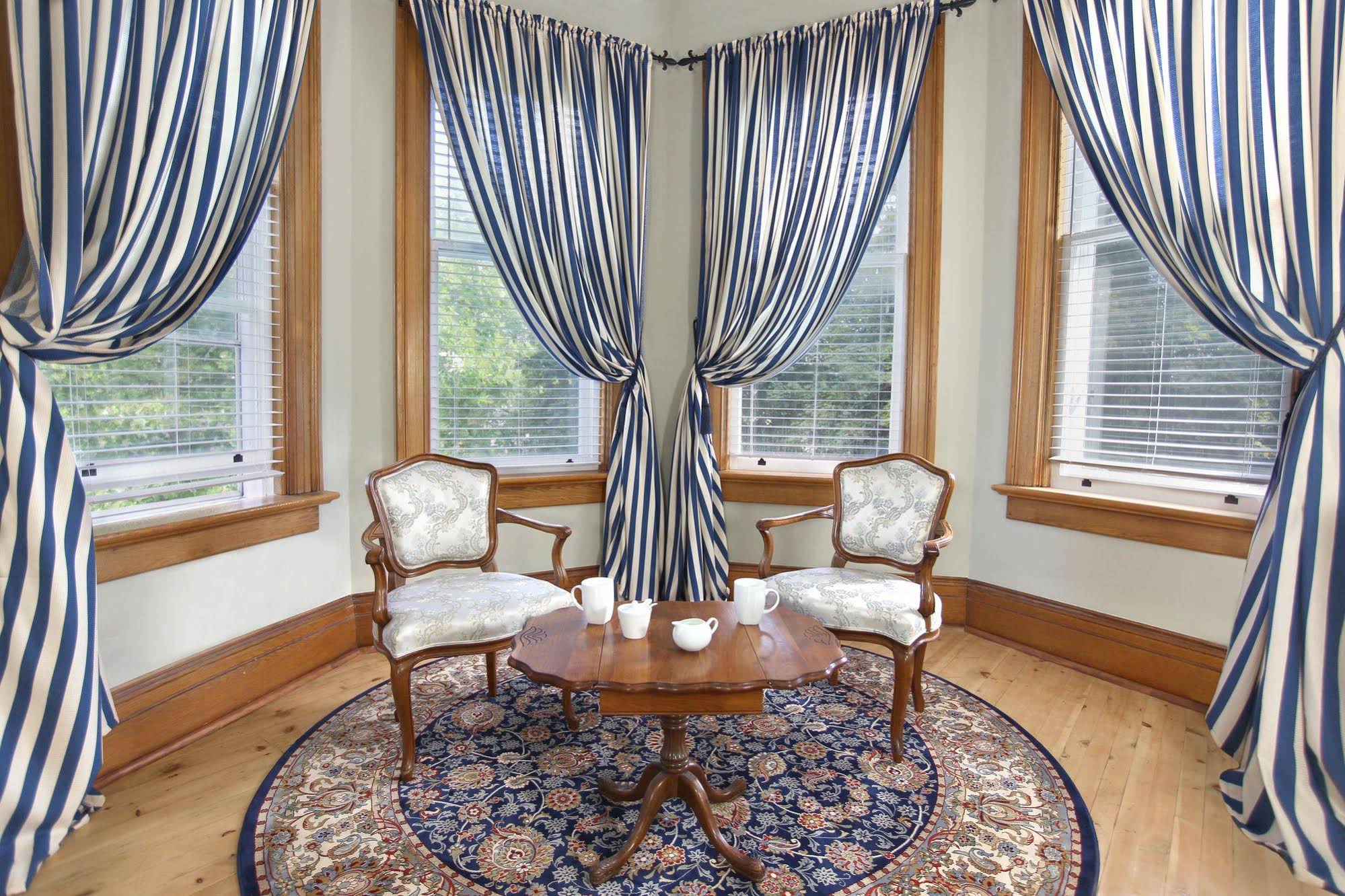 Markdale Manor Bed & Breakfast