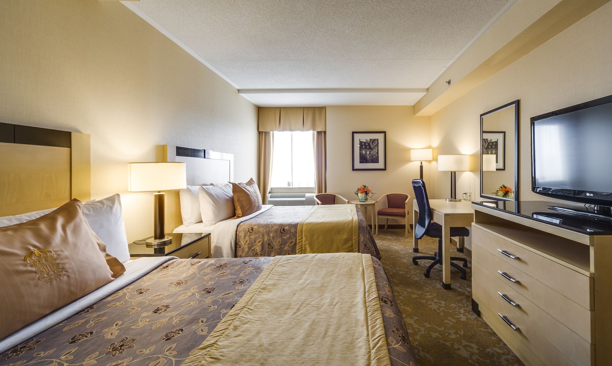 Monte Carlo Inn & Suites Downtown Markham