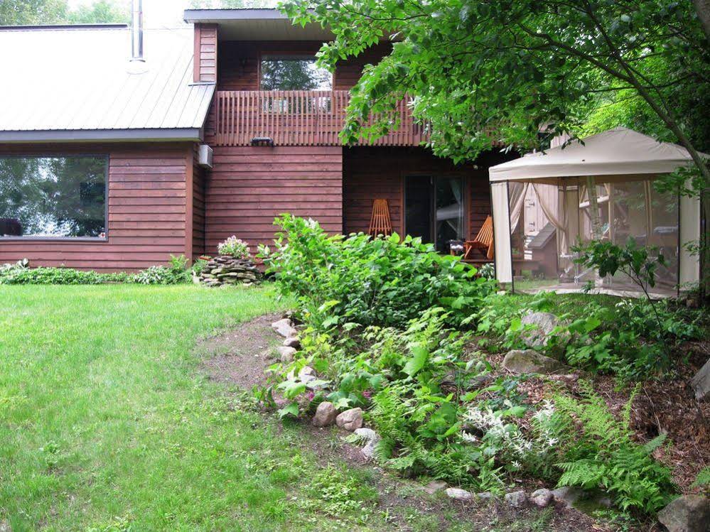 12 Mile Lake Bed and Breakfast