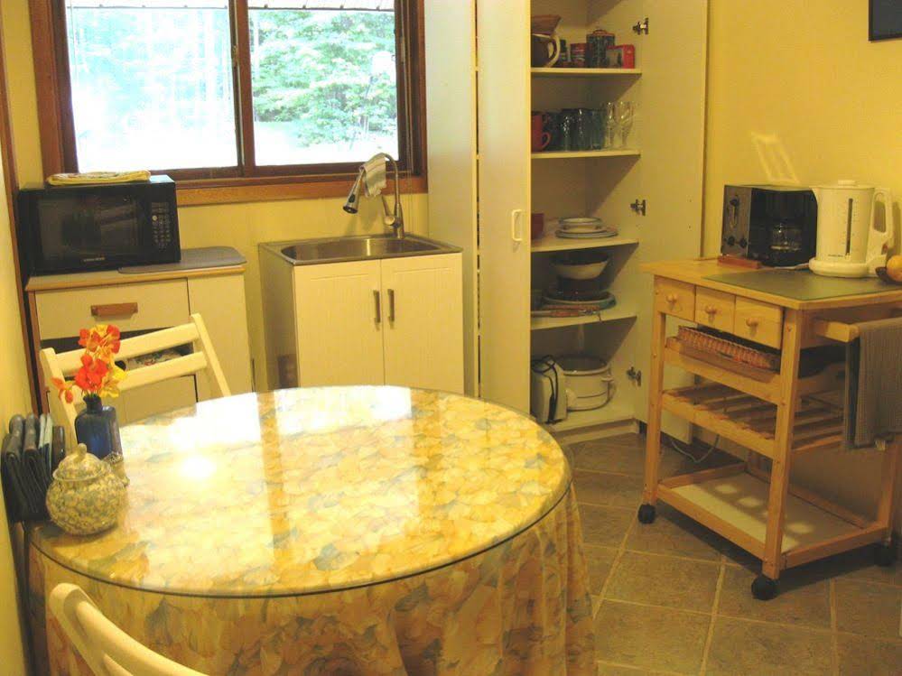 12 Mile Lake Bed and Breakfast
