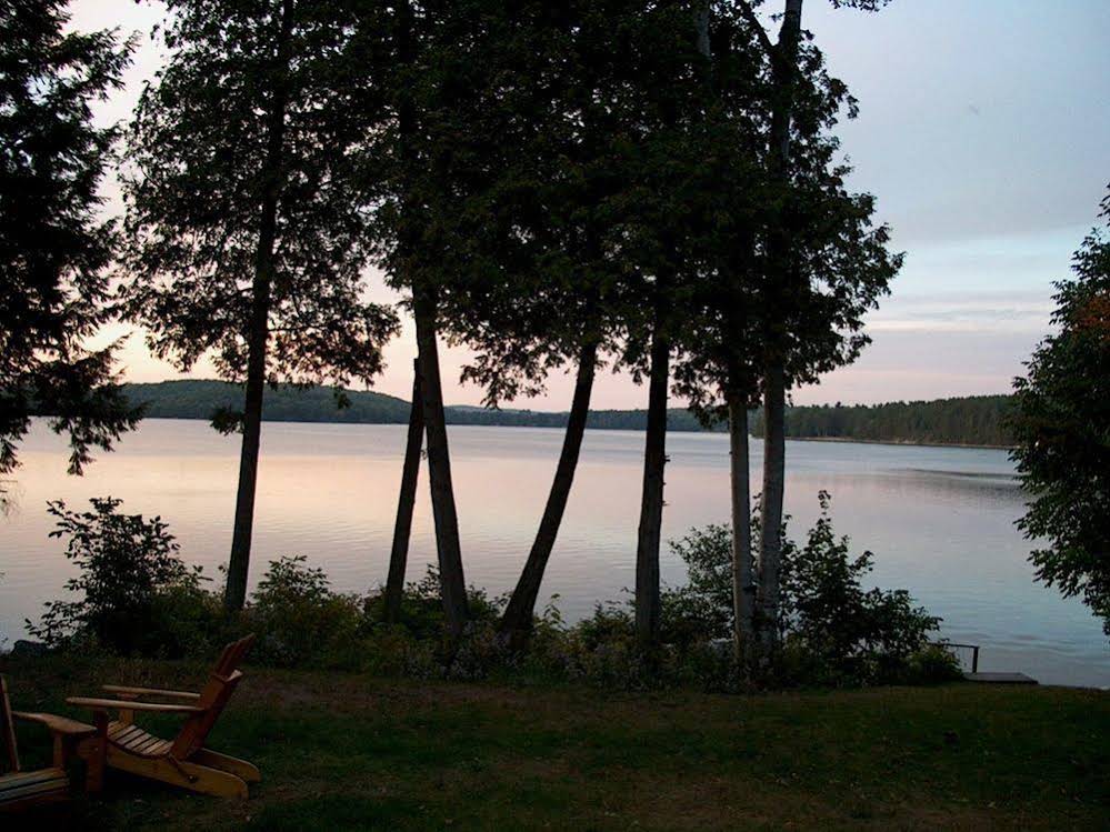 12 Mile Lake Bed and Breakfast