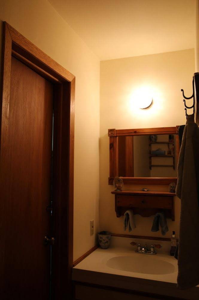 12 Mile Lake Bed and Breakfast
