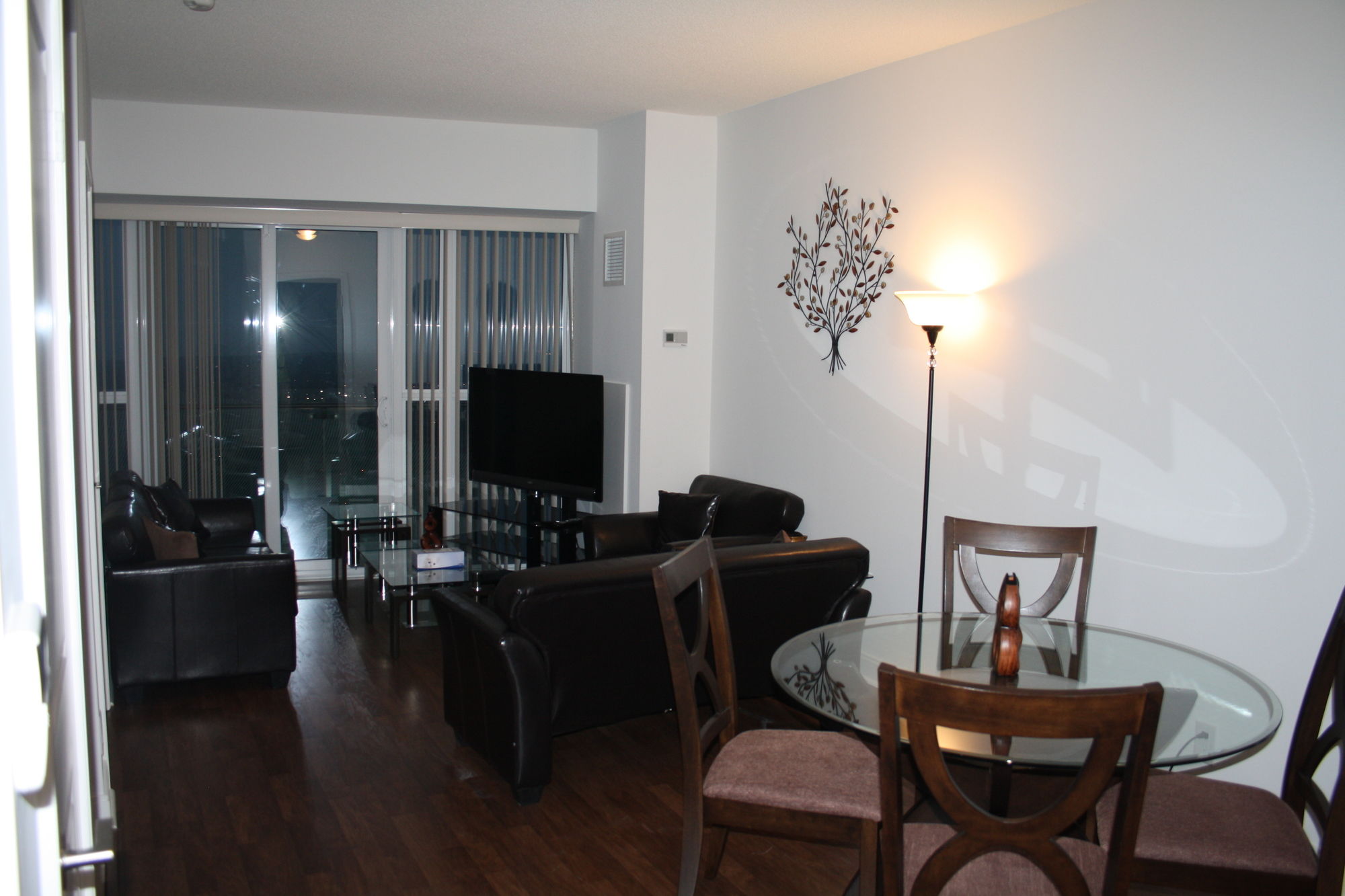 5025 Harvard Drive Suites by Mirage