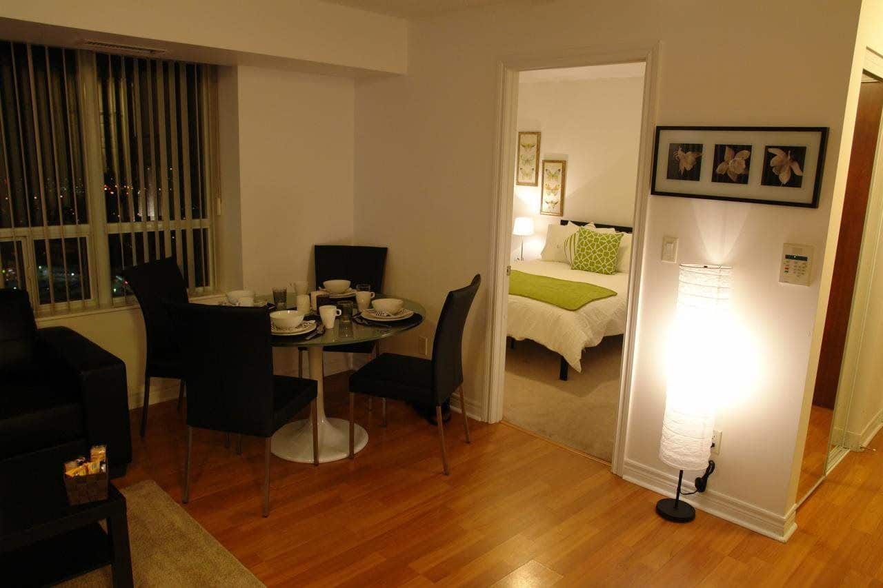 Lake View Luxury Condo by Elite Suites