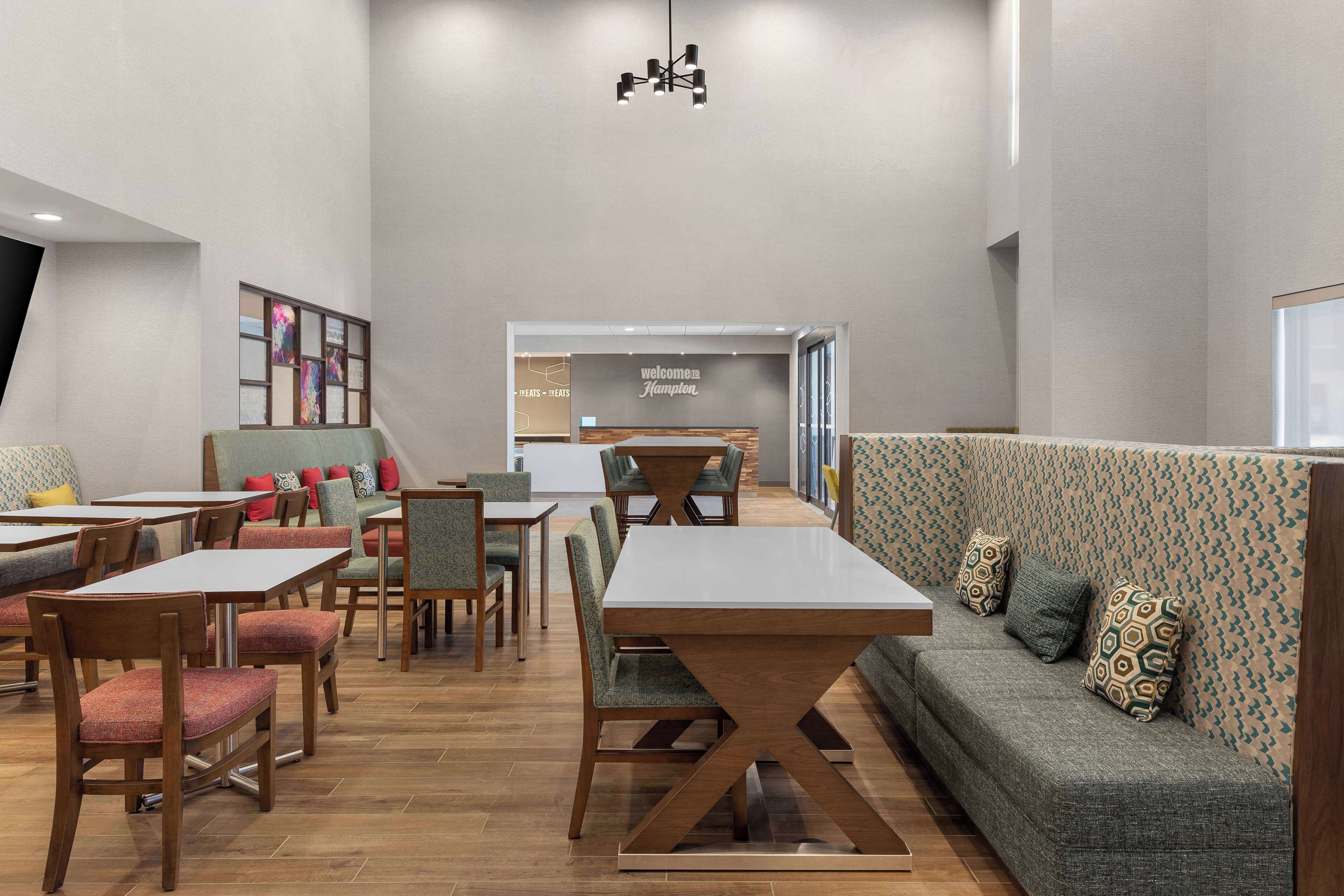 Hampton Inn & Suites Orangeville