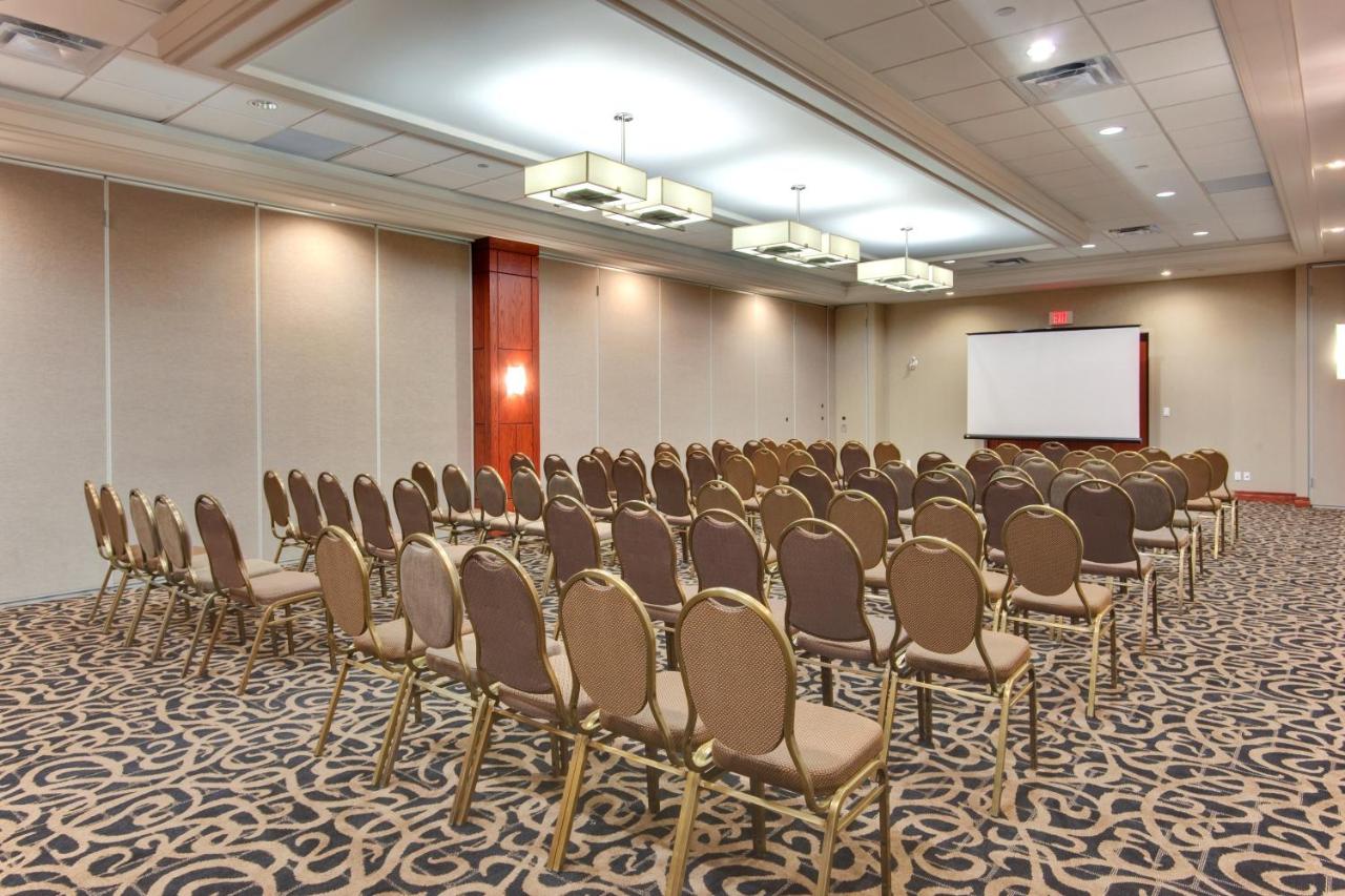 Fairfield Inn & Suites Newmarket