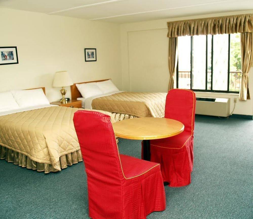 Heritage Inn and Suites