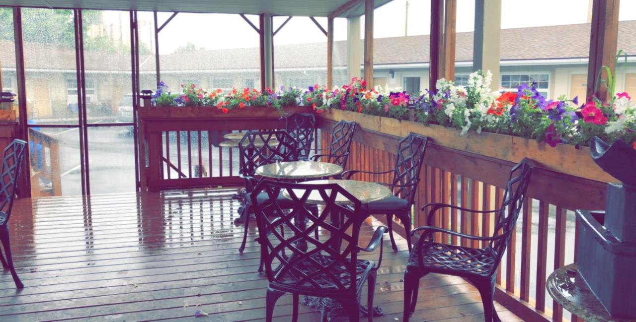 Falls Lodge by The Falls