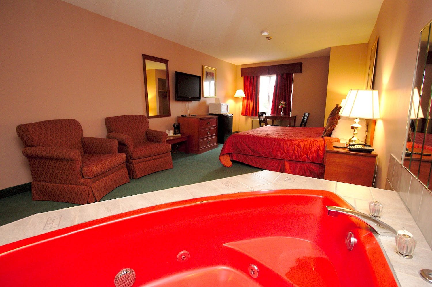 Niagara Lodge & Suites